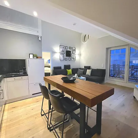 Apartment Smuk - Luxus Dachgeschoss *
