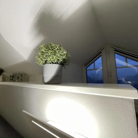 Smuk - Luxus Dachgeschoss Lejlighed